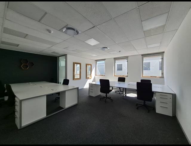60M² OFFICE TO LET IN ROSEBANK